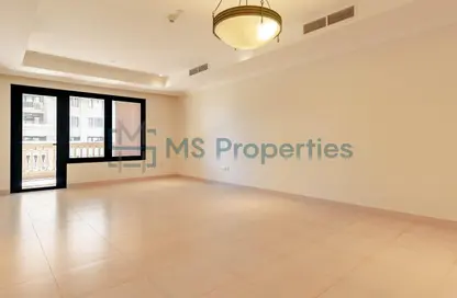 Apartment - 1 Bedroom - 2 Bathrooms for rent in East Porto Drive - Porto Arabia - The Pearl Island - Doha