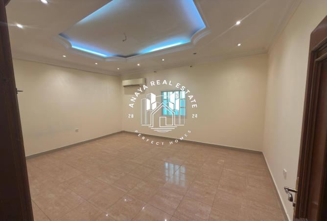 1012561 - Property Image 3