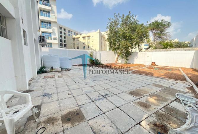 992573 - Property Image 3