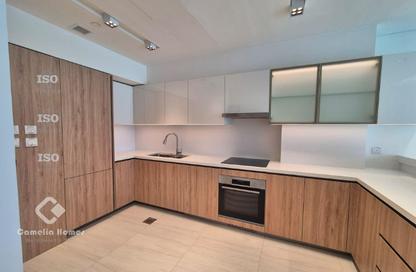 Apartment - 1 Bedroom - 2 Bathrooms for rent in Gewan Island - The Pearl Island - Doha