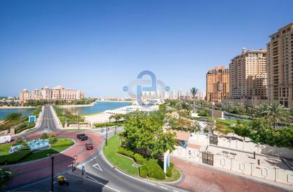 Apartment - 1 Bedroom - 2 Bathrooms for rent in Qanat Quartier - The Pearl Island - Doha