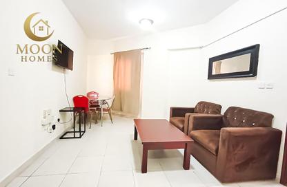Apartment - 1 Bedroom - 1 Bathroom for rent in Umm Ghuwailina 4 - Umm Ghuwailina - Doha