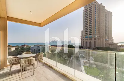 Apartment - 3 Bedrooms - 4 Bathrooms for sale in West Porto Drive - Porto Arabia - The Pearl Island - Doha