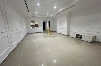 Apartment - 2 Bedrooms - 2 Bathrooms for rent in East Porto Drive - Porto Arabia - The Pearl Island - Doha
