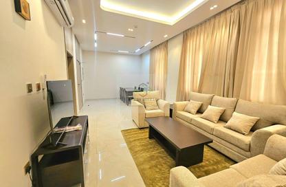 Apartment - 2 Bedrooms - 2 Bathrooms for rent in Al Mansoura - Al Mansoura - Doha
