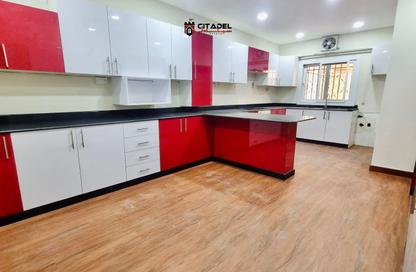 Villa - 6 Bedrooms - 5 Bathrooms for rent in Al Nasr Street - Al Nasr - Doha