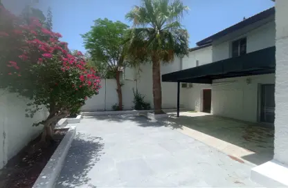 Villa - 3 Bedrooms - 4 Bathrooms for rent in Anas Street - Fereej Bin Mahmoud North - Fereej Bin Mahmoud - Doha