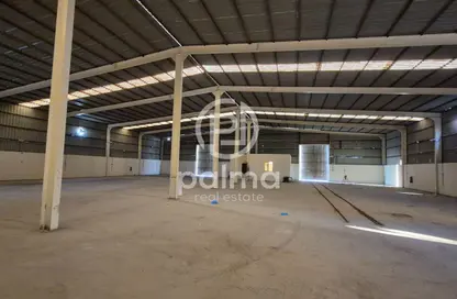 Warehouse - Studio - 7 Bathrooms for rent in East Industrial Street - Birkat Al Awamer - Al Wakra