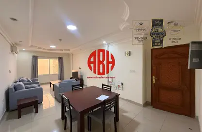 Apartment - 3 Bedrooms - 3 Bathrooms for rent in Al Zubair Bakkar Street - Al Sadd - Doha