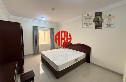 Apartment - 3 Bedrooms - 3 Bathrooms for rent in Al Zubair Bakkar Street - Al Sadd - Doha