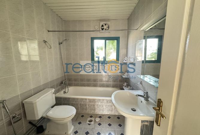 53423109 - Property Image 3