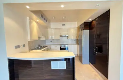 Apartment - 1 Bedroom - 2 Bathrooms for rent in Teatro - Qanat Quartier - The Pearl Island - Doha