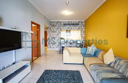 Apartment - 2 Bedrooms - 3 Bathrooms for rent in Viva West - Viva Bahriyah - The Pearl Island - Doha