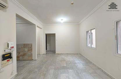 Apartment - 1 Bedroom - 1 Bathroom for rent in Umm Ghwailina Comm - Umm Ghuwalina - Umm Ghuwailina - Doha Apartment - 1 Bedroom - 1 Bathroom for rent in Umm Ghwailina Comm - Umm Ghuwalina - Umm Ghuwailina - Doha