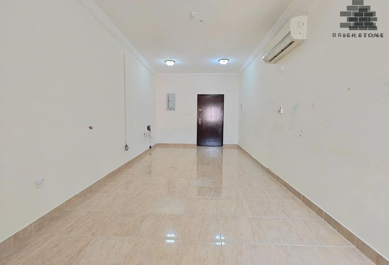 64085834 - Property Main Image