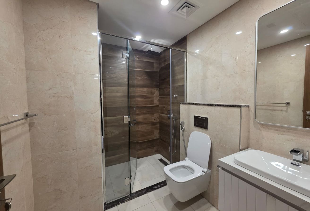 JUST 1 MIN FROM VENDOME MALL | STUDIO FOR SALE | thumbnail 10