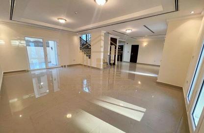 Villa - 3 Bedrooms - 5 Bathrooms for rent in Wadi Al Markh - Muraikh - AlMuraikh - Doha