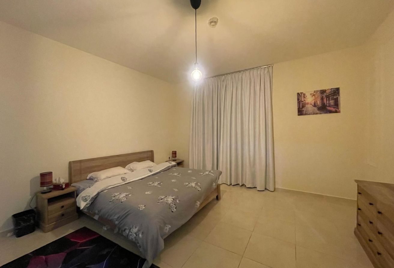GOOD DEAL WITH TITLE DEED 1BEDROOM NEAR TO ALMEERA