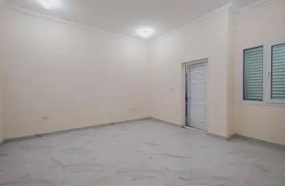Apartment - 1 Bedroom - 1 Bathroom for rent in Al Khazin Street - Madinat Khalifa South - Madinat Khalifa - Doha
