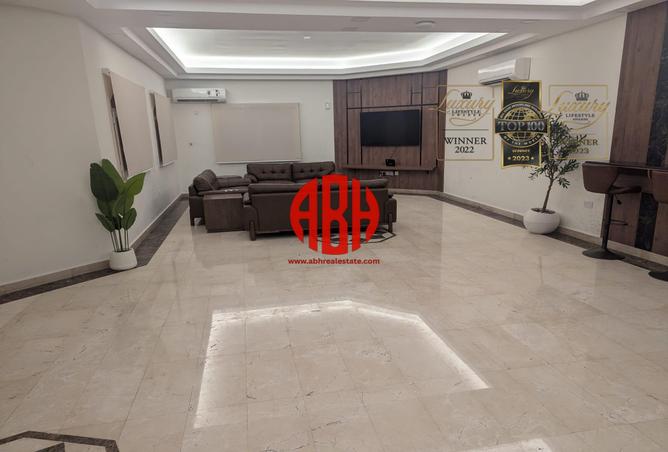 53236722 - Property Image 2