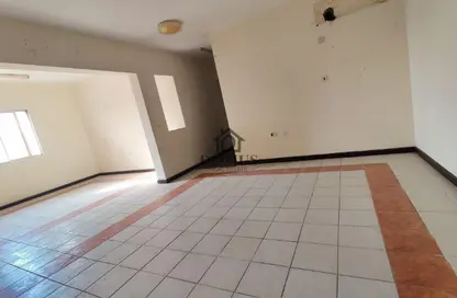 Apartment - 2 Bedrooms - 3 Bathrooms for rent in Fereej Abdul Aziz - Fereej Abdul Aziz - Doha