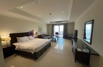Apartment - Studio - 1 Bathroom for rent in Tower 27 - Porto Arabia - The Pearl Island - Doha