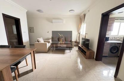Apartment - 2 Bedrooms - 2 Bathrooms for rent in Bin Omran 35 - Fereej Bin Omran - Doha