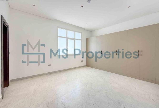 54687794 - Property Image 2