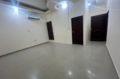 Apartment - Studio - 1 Bathroom for rent in Madinat Khalifa South - Madinat Khalifa - Doha