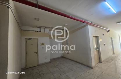 Labor Camp - Studio - 7+ Bathrooms for rent in Industrial Area 5 - Industrial Area - Industrial Area - Doha