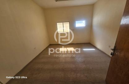 Labor Camp - Studio - 7+ Bathrooms for rent in Industrial Area 5 - Industrial Area - Industrial Area - Doha