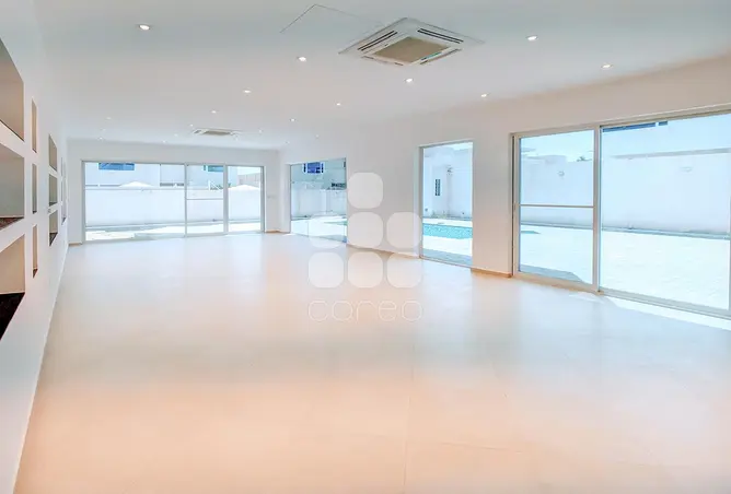 62351808 - Property Image 2