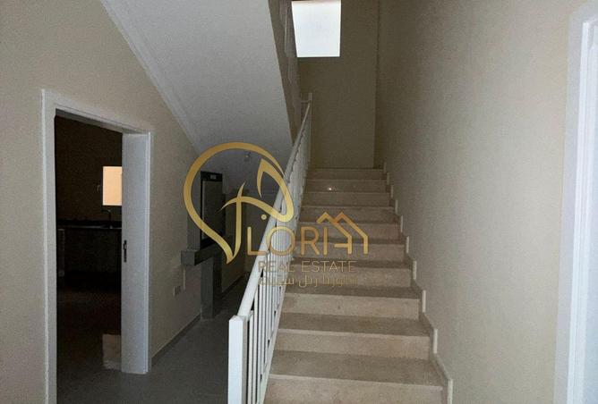 54490284 - صورة العقار 3