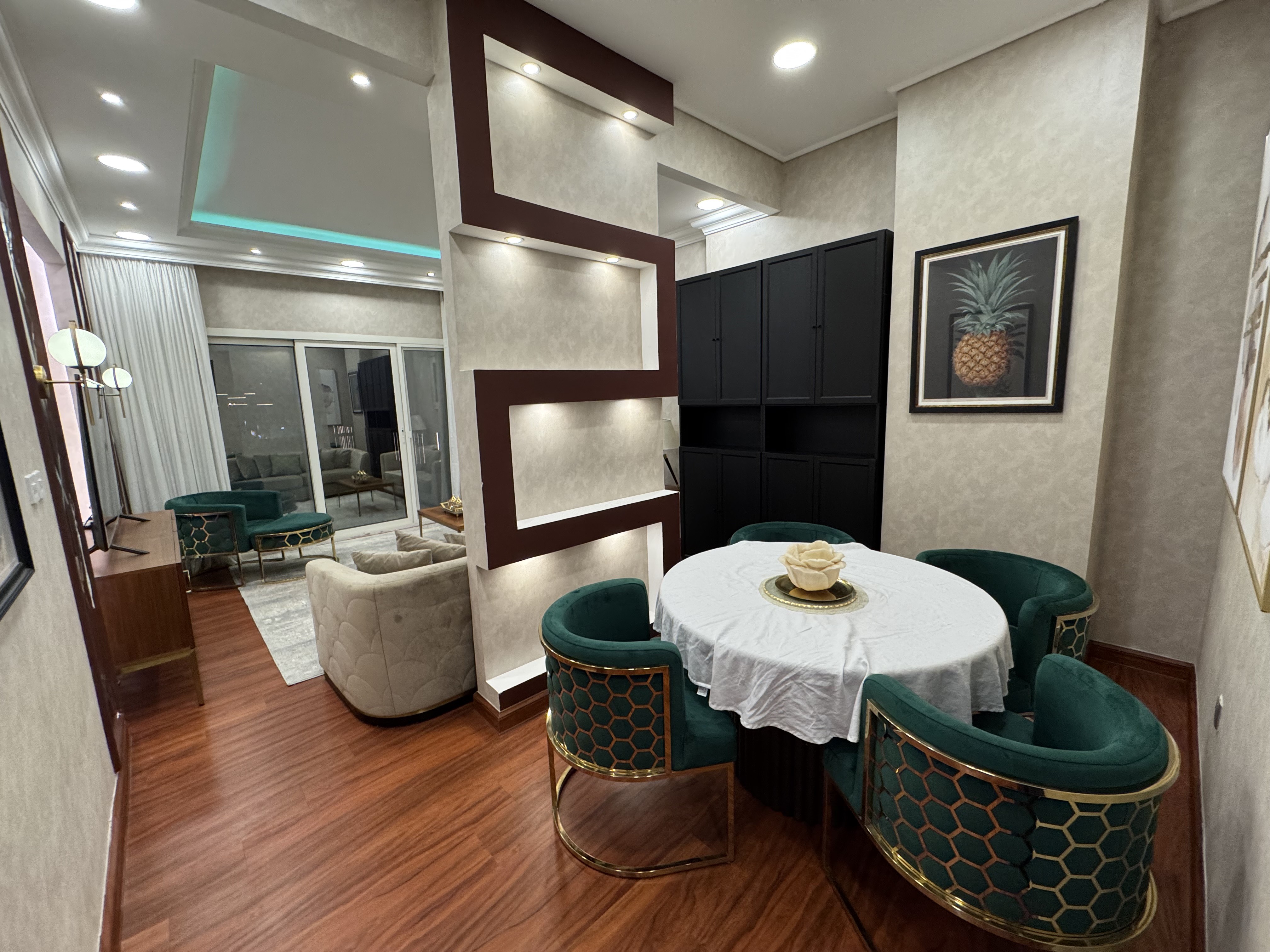 LUXURY 2BHK+MAID ROOM BRAND NEW FURNITURE +BALCONY thumbnail 7