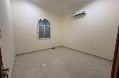 Apartment - 1 Bedroom - 1 Bathroom for rent in Al Azizia Street - Al Aziziyah - Doha Apartment - 1 Bedroom - 1 Bathroom for rent in Al Azizia Street - Al Aziziyah - Doha