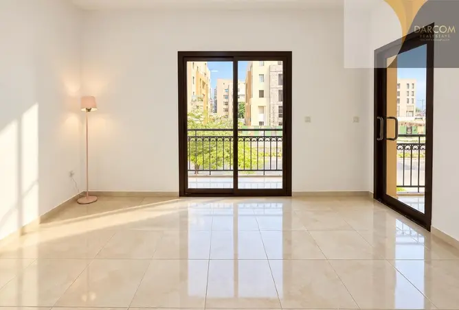 62523692 - Property Image 2