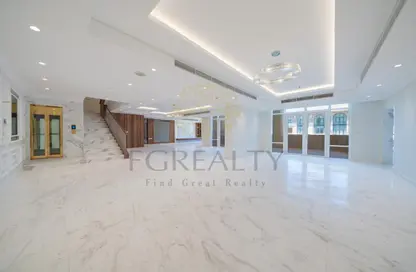 (بنتهاوس  (روف - 4 غرف نوم - 5 حمامات للبيع في برج 16 - بورتو أرابيا - جزيرة اللؤلؤة - الدوحة