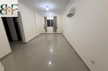 Apartment - 2 - 2 for rent in Umm Ghwailina Comm - Umm Ghuwalina - Umm Ghuwailina - Doha
