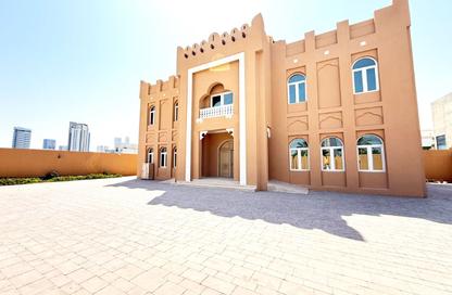 Villa - 6 - 6 for rent in Lusail City - Lusail
