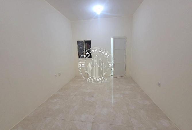 57940392 - Property Image 2