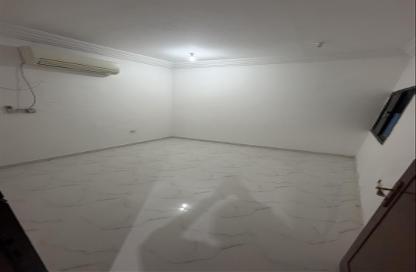 Apartment - 1 Bedroom - 2 Bathrooms for rent in Old Airport Road - Old Airport Road - Doha