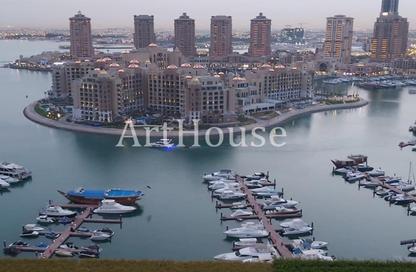 Apartment - 3 Bedrooms - 4 Bathrooms for rent in Porto Arabia - The Pearl Island - Doha