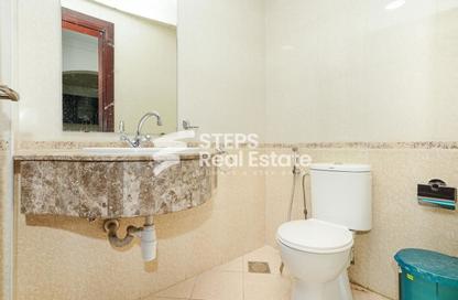 Apartment - 1 - 2 for rent in West Porto Drive - Porto Arabia - The Pearl Island - Doha