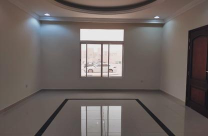 Apartment - 1 Bedroom - 1 Bathroom for rent in Umm Salal Ali - Umm Salal Ali - Doha