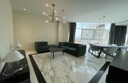 Apartment - 2 Bedrooms - 3 Bathrooms for rent in Viva West - Viva Bahriyah - The Pearl Island - Doha