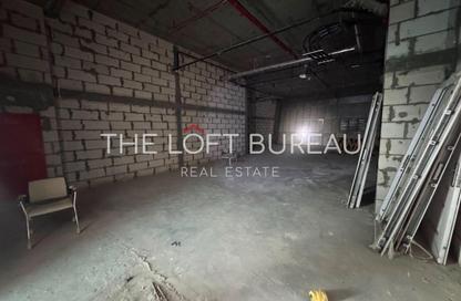 Shop - Studio - 2 Bathrooms for rent in Salaja Street - Doha Al Jadeed - Doha