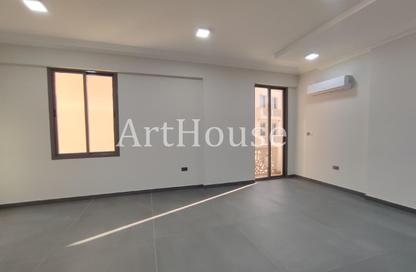 Apartment - 2 Bedrooms - 3 Bathrooms for rent in Bin Omran - Fereej Bin Omran - Doha Apartment - 2 Bedrooms - 3 Bathrooms for rent in Bin Omran - Fereej Bin Omran - Doha