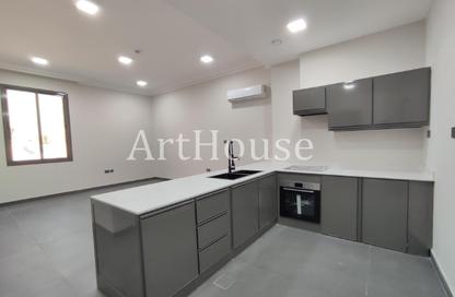 Apartment - 2 Bedrooms - 3 Bathrooms for rent in Bin Omran - Fereej Bin Omran - Doha Apartment - 2 Bedrooms - 3 Bathrooms for rent in Bin Omran - Fereej Bin Omran - Doha