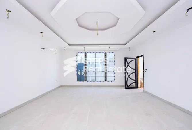 62803608 - Property Image 3