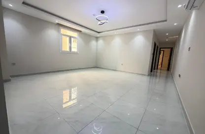 Apartment - 2 Bedrooms - 2 Bathrooms for rent in Fereej Abdul Aziz - Fereej Abdul Aziz - Doha